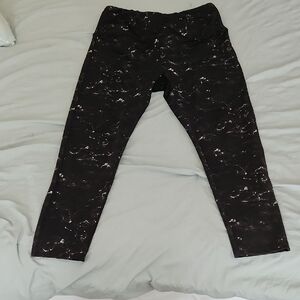 Black Marble Print Women's Leggings